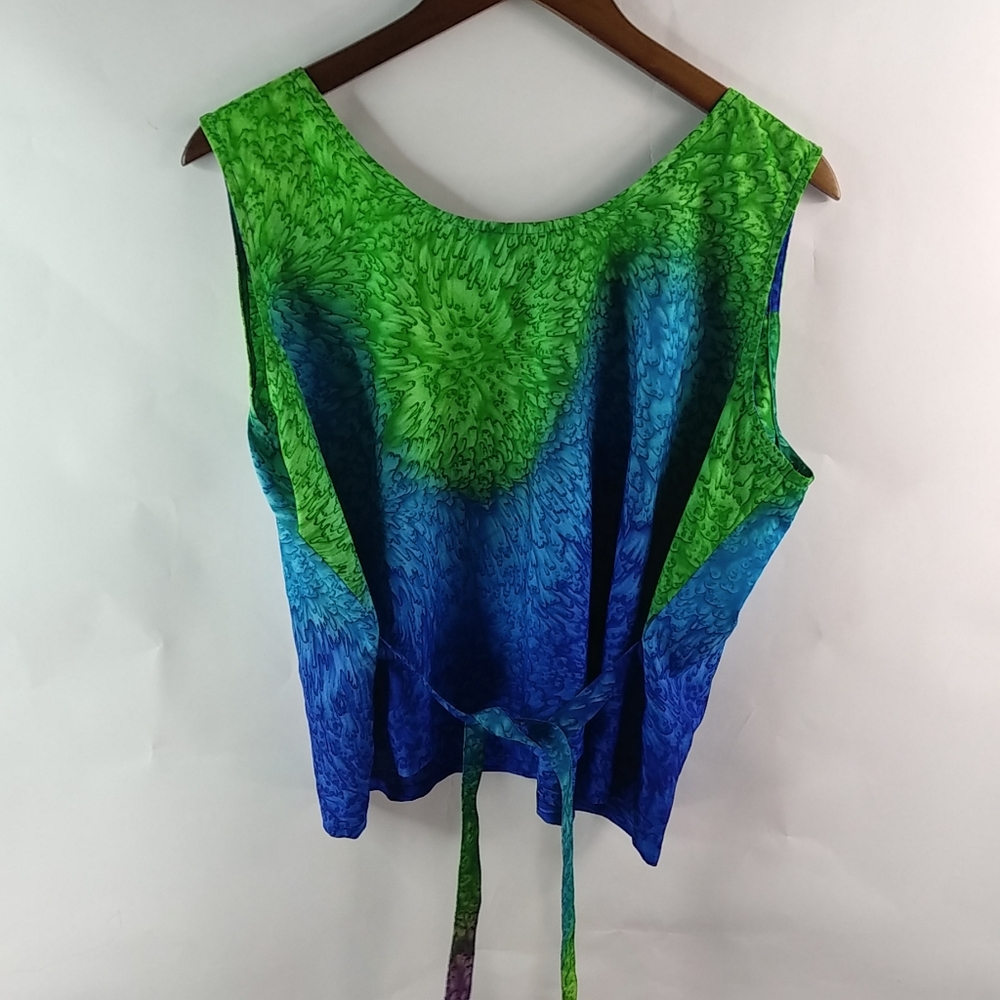 Rima Beachworld XL Ocean Ombre Sleeveless Crop Top Plus in Blue Green Purple - Picture 4 of 5